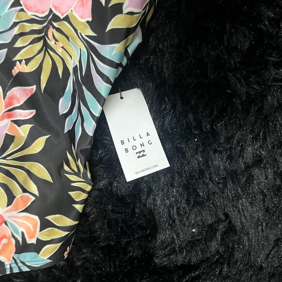 NWT $99.95 Billabong Beach Babe 1 Piece Swimsuit Black Floral Size XL - Picture 3 of 7